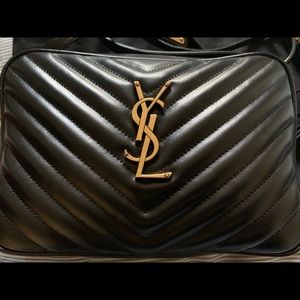 Medium Lou Camera Bag